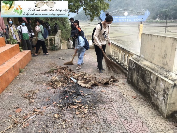 251476b257bd9de3c4ac2.jpg